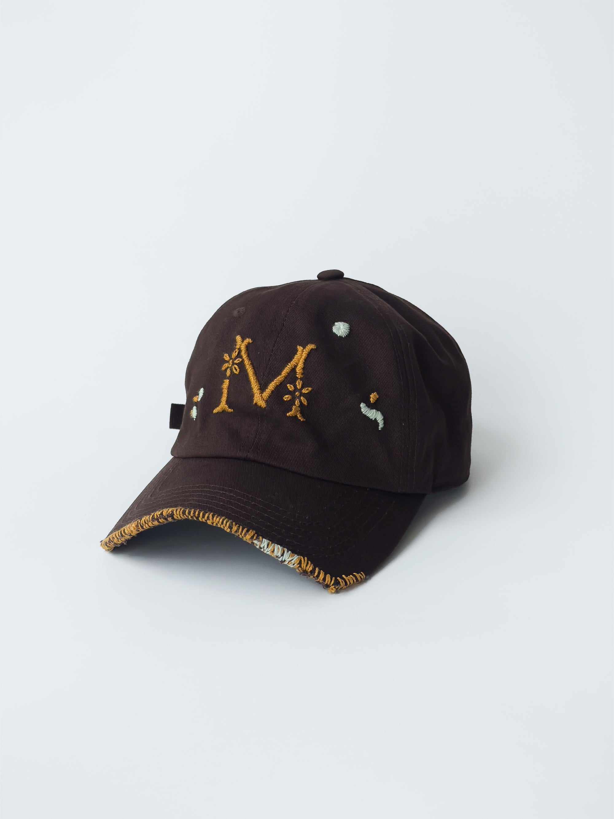 01-04 "La Casquette" Brown