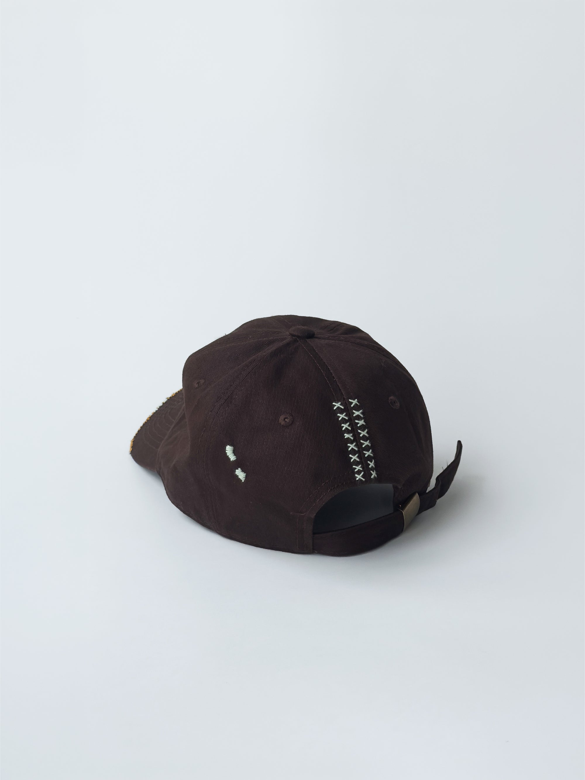 01-04 "La Casquette" Brown