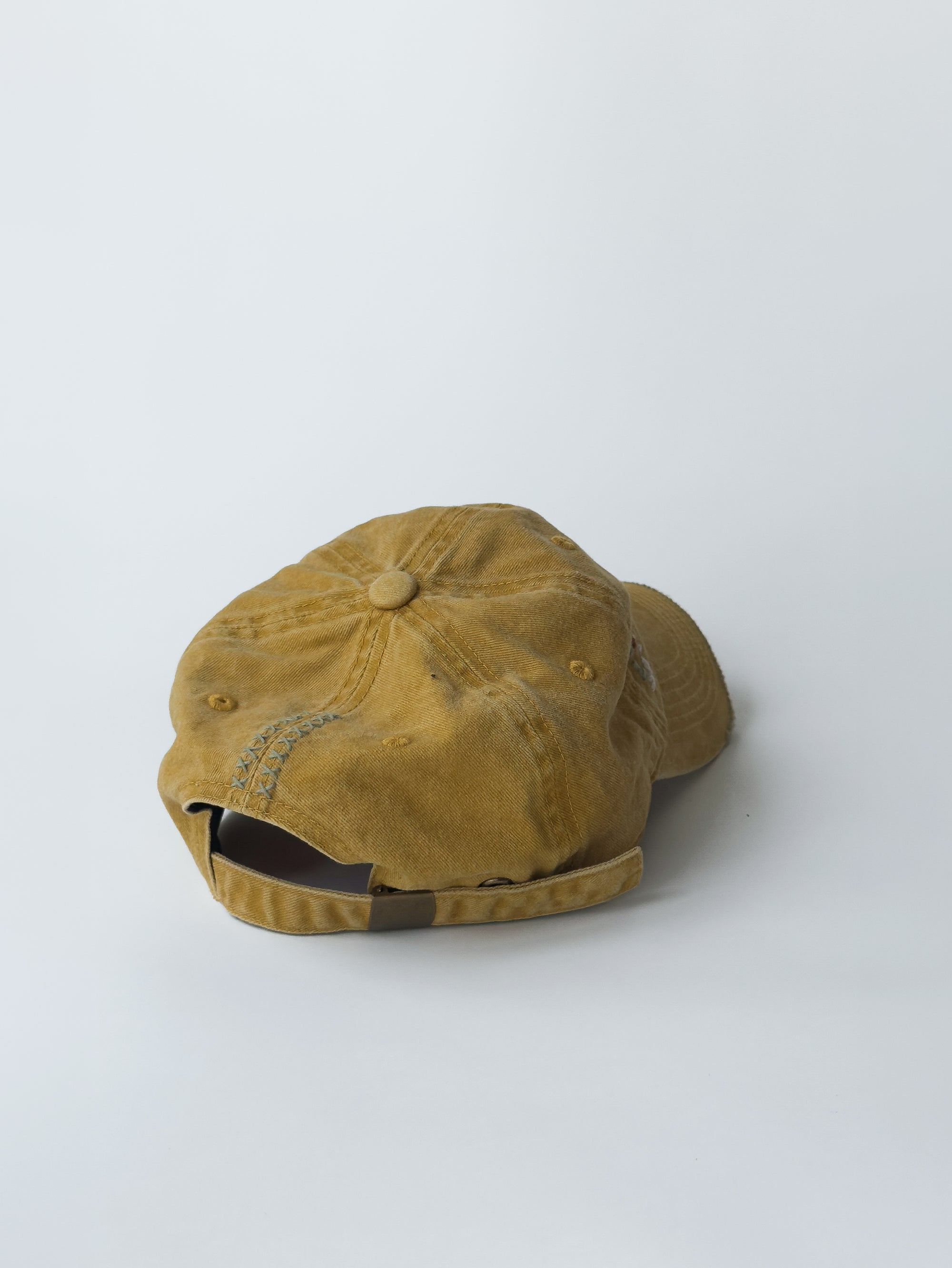 01-10 "La Casquette" Washed Gold