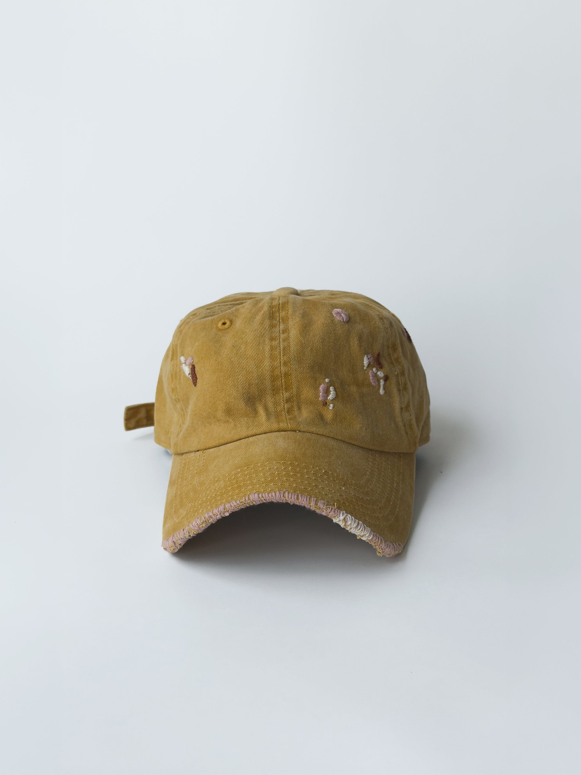 01-11 "La Casquette" Washed Gold