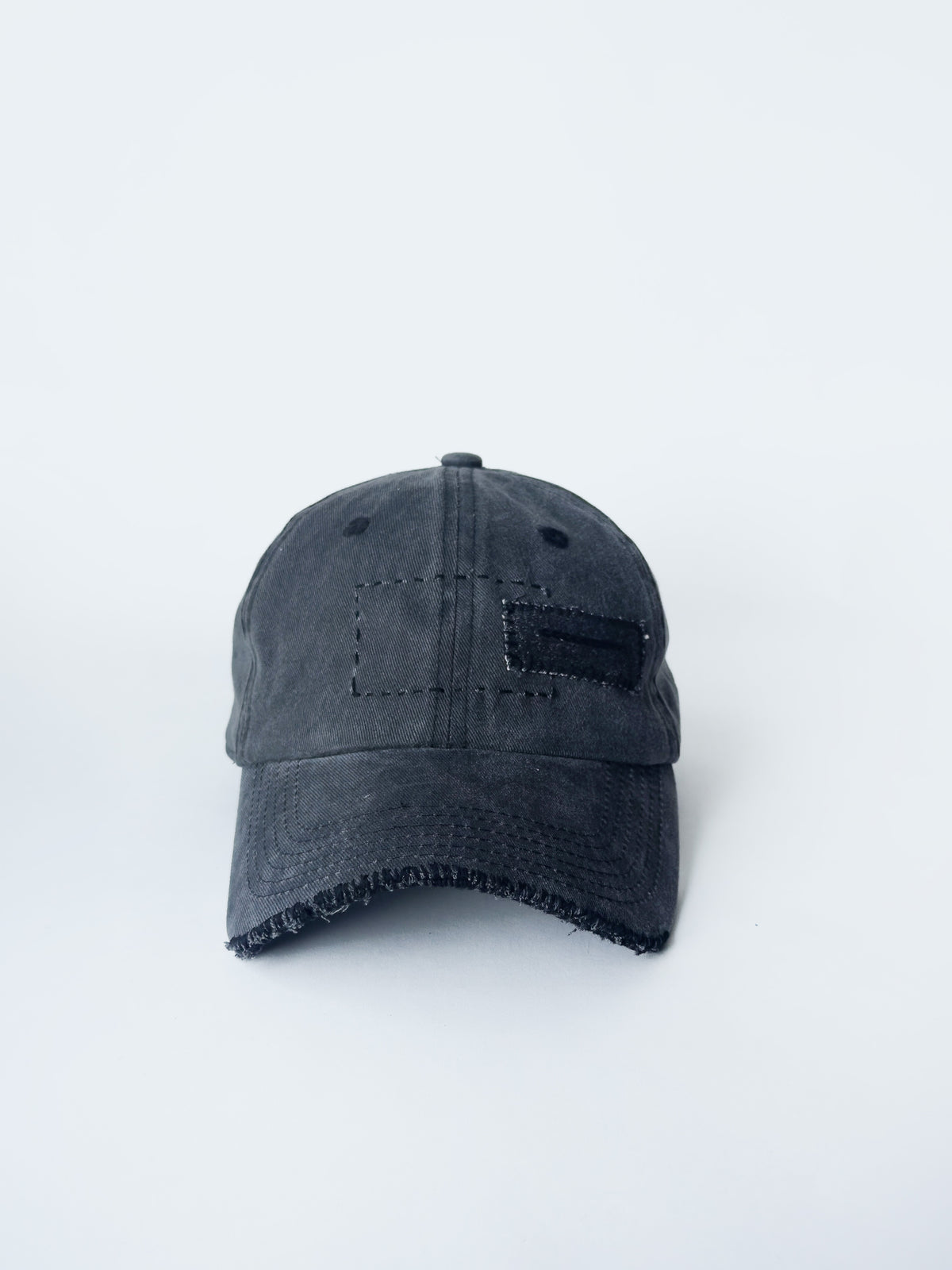 02-02 "La Casquette" Washed Black - Black