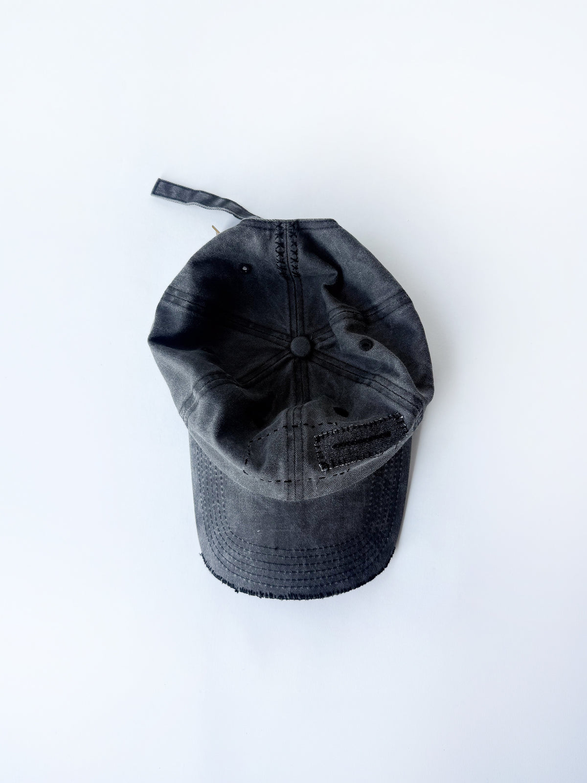02-02 "La Casquette" Washed Black - Black