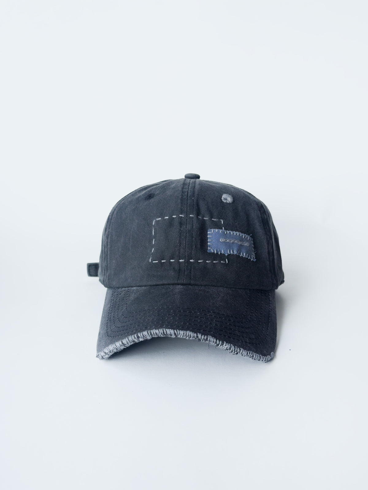 02-03 "La Casquette" Washed Black - Light Grey
