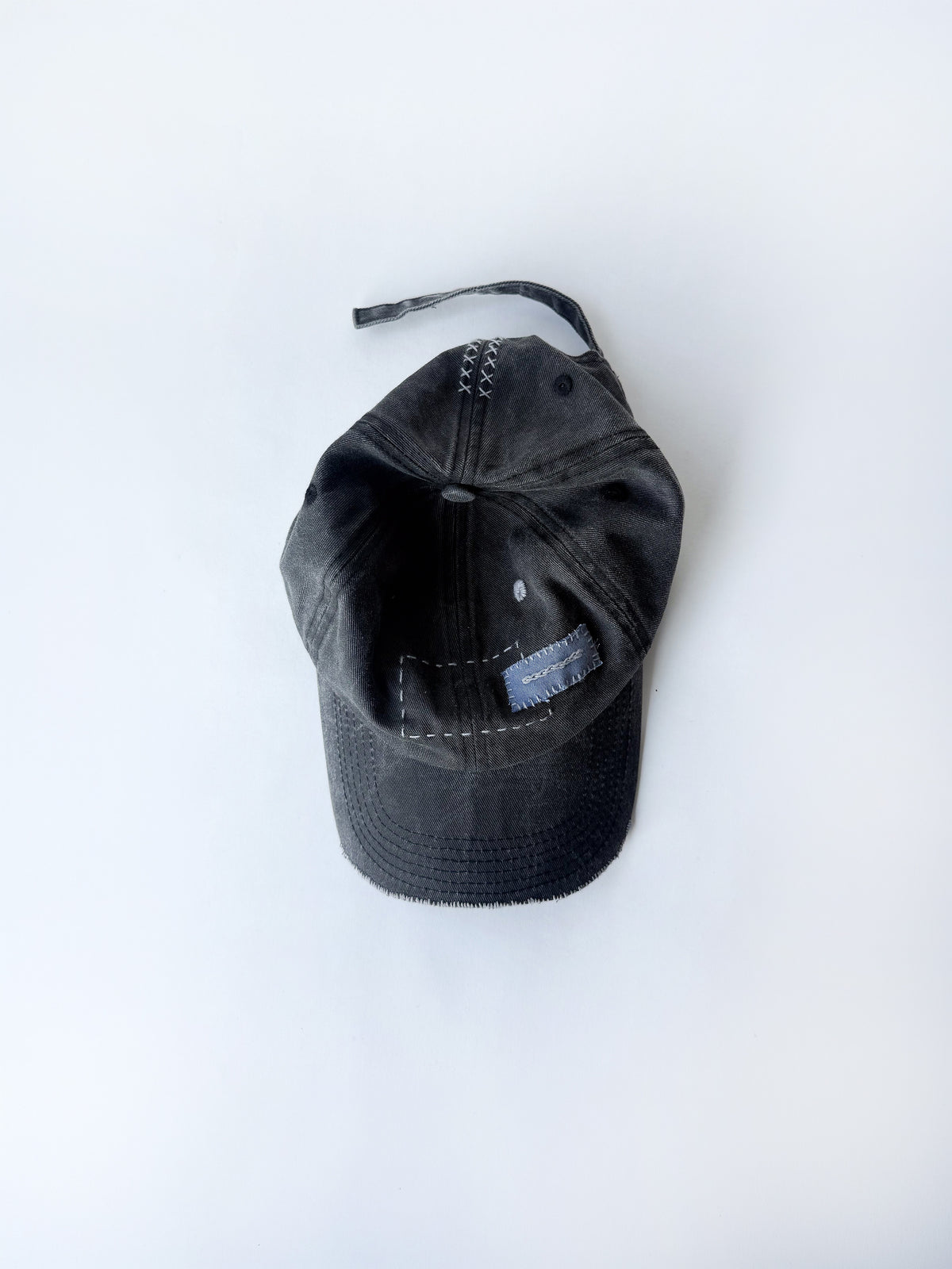 02-03 "La Casquette" Washed Black - Light Grey