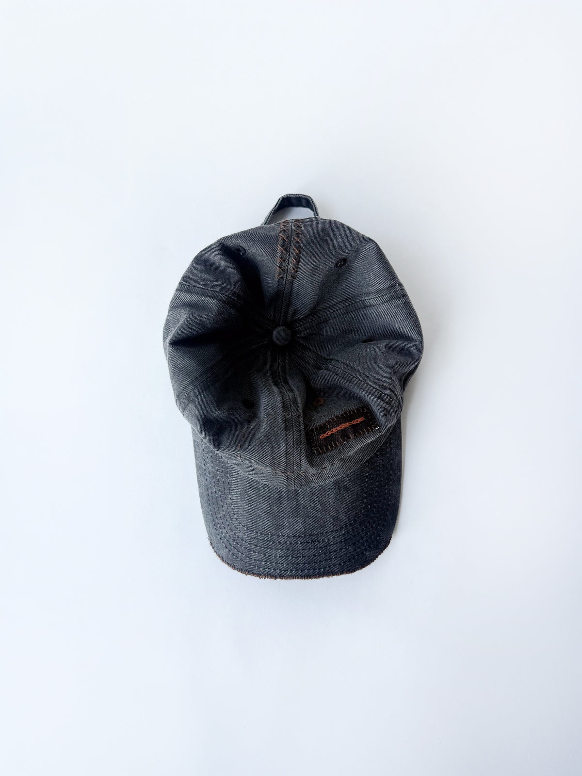 02-05 "La Casquette" Washed Black - Brown